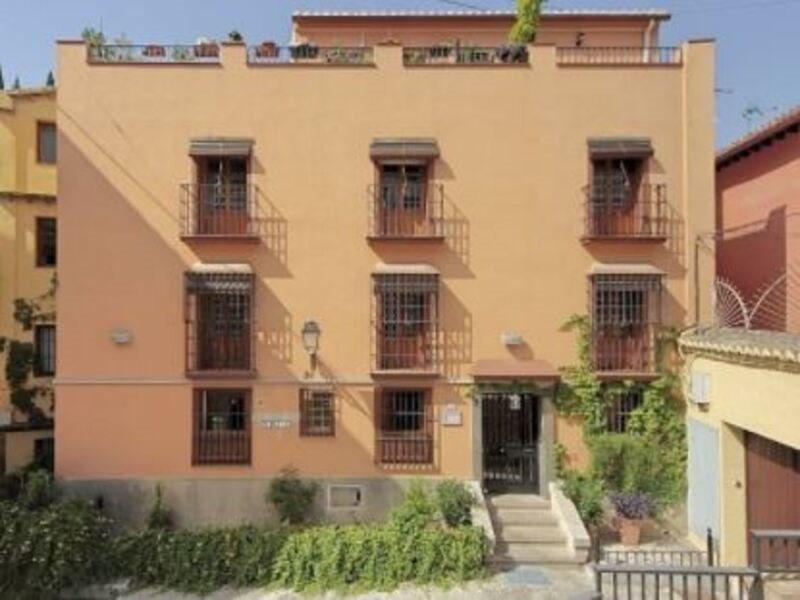 גרנדה Apartamentos La Miga מראה חיצוני תמונה