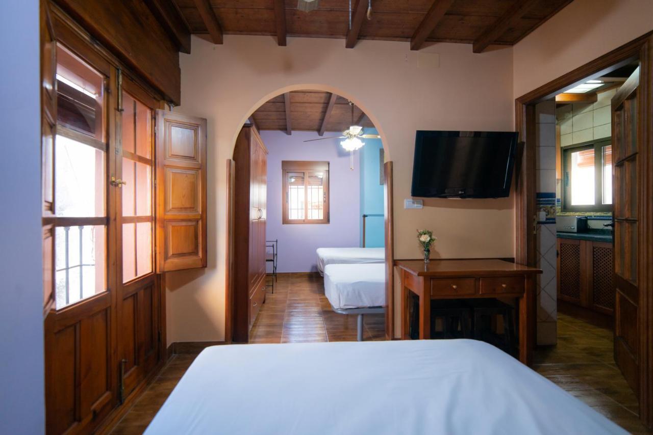 גרנדה Apartamentos La Miga מראה חיצוני תמונה