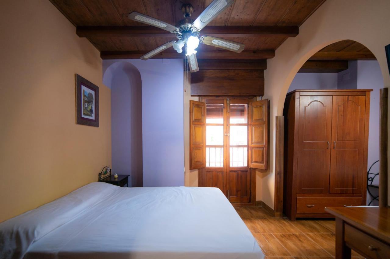 גרנדה Apartamentos La Miga מראה חיצוני תמונה