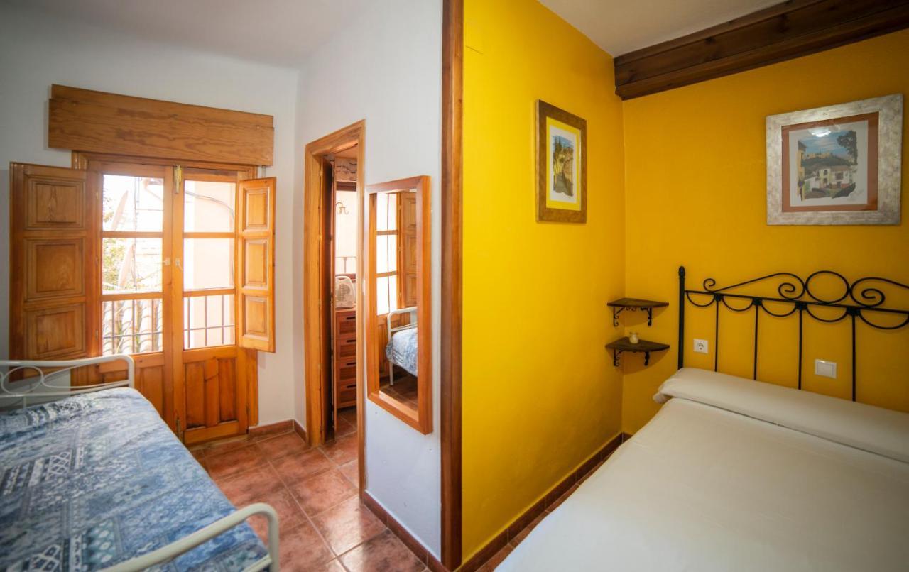 גרנדה Apartamentos La Miga מראה חיצוני תמונה