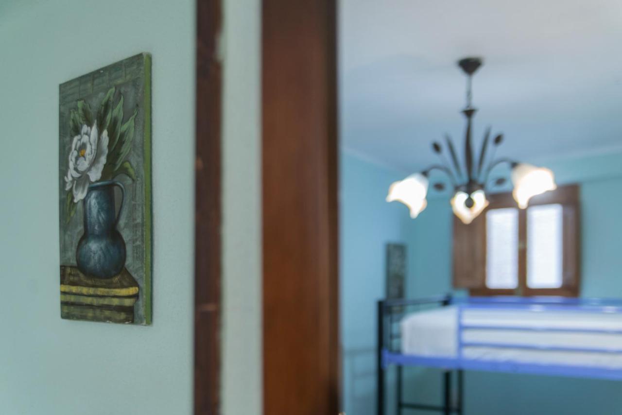 גרנדה Apartamentos La Miga מראה חיצוני תמונה