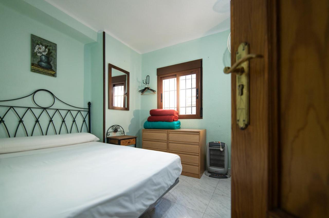 גרנדה Apartamentos La Miga מראה חיצוני תמונה